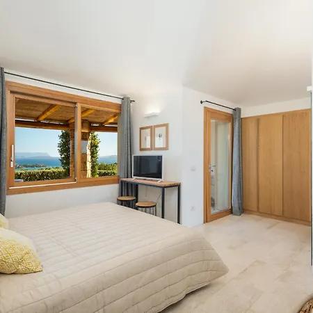 La Dolce Vita Villa *